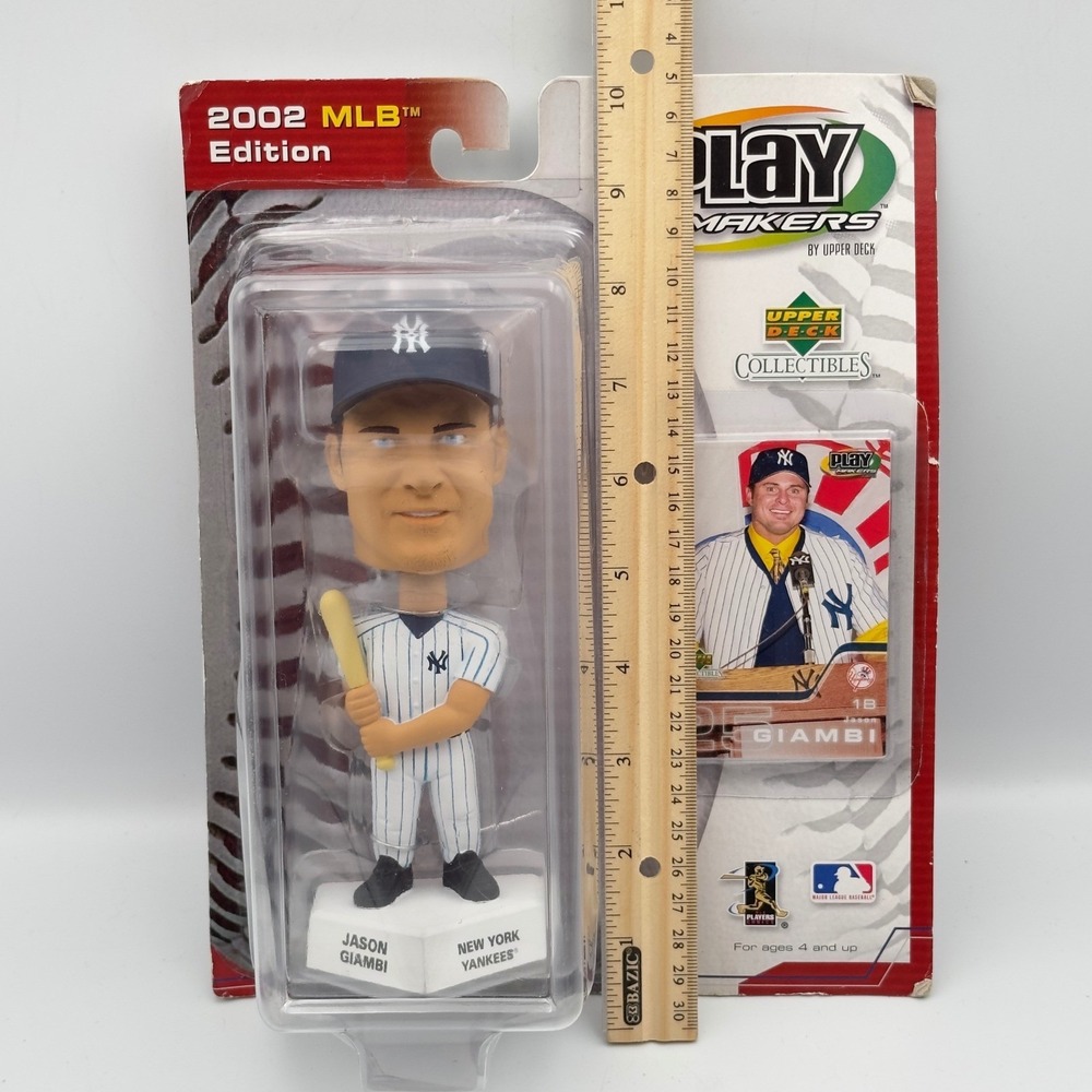 Upper Deck 2002 PlayMakers Jason Giambi New York Yankees Bobblehead‎ Card Sealed - Picture 5 of 8